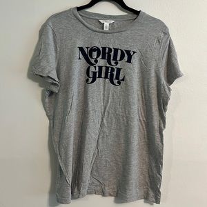 1901 “Nordy Girl” graphic tee
